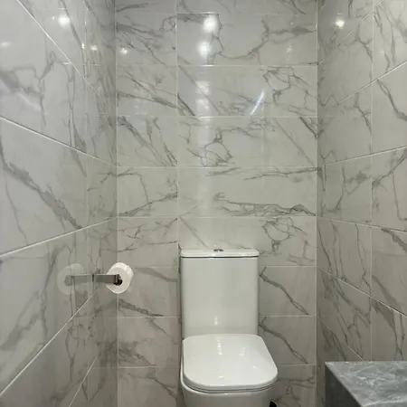 Apartamento Hermoso Piso A 5 Minutos De La Estacion De Bus Y Tren Maria Zambrano Málaga
